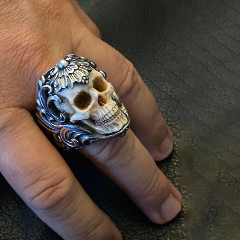 Vintage polish floral armor antler skull ring